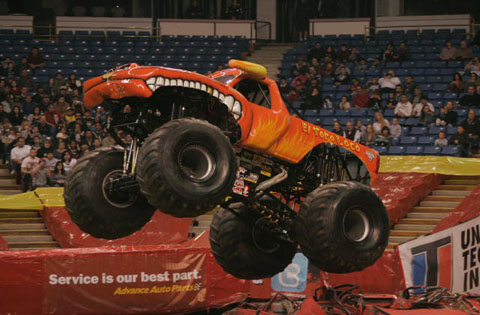 sac-blog2 Bari Musawwir El Toro Loco Freestyle