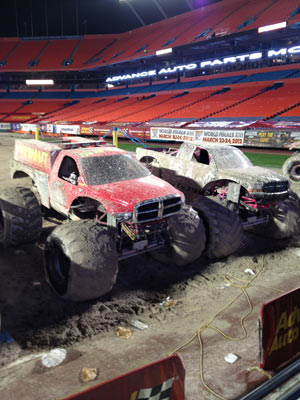Backdraft - Eradicator - Miami Monster Jam Backdraft - Eradicator - Miami Monster Jam