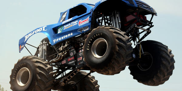 Bigfoot 18 - Dan Runte - Springfield 4 Wheel Jamboree 2012 Bigfoot 18 - Dan Runte - Springfield 4 Wheel Jamboree 2012